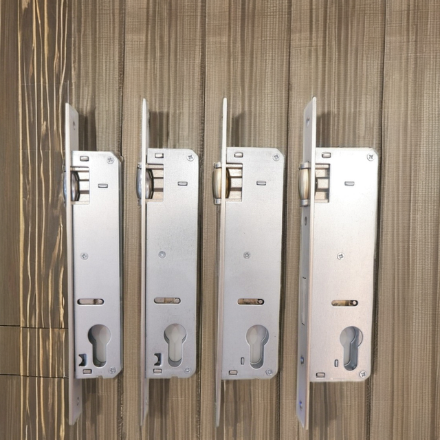 Factory Customized Wholesale 85 Series Olive Satin Nickel Iron Open Mortise Door Lock Body for Wooden Door